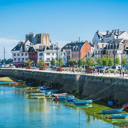 Pour 2 En Plein Centre Apartment Concarneau